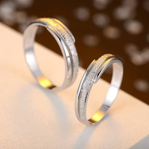 (image for) Hammered Center + Polished Edges Couple Promise Rings Set, 925 Sterling Silver Wedding Ring Band with Grooves, Matching His and Hers Jewelry for Couples