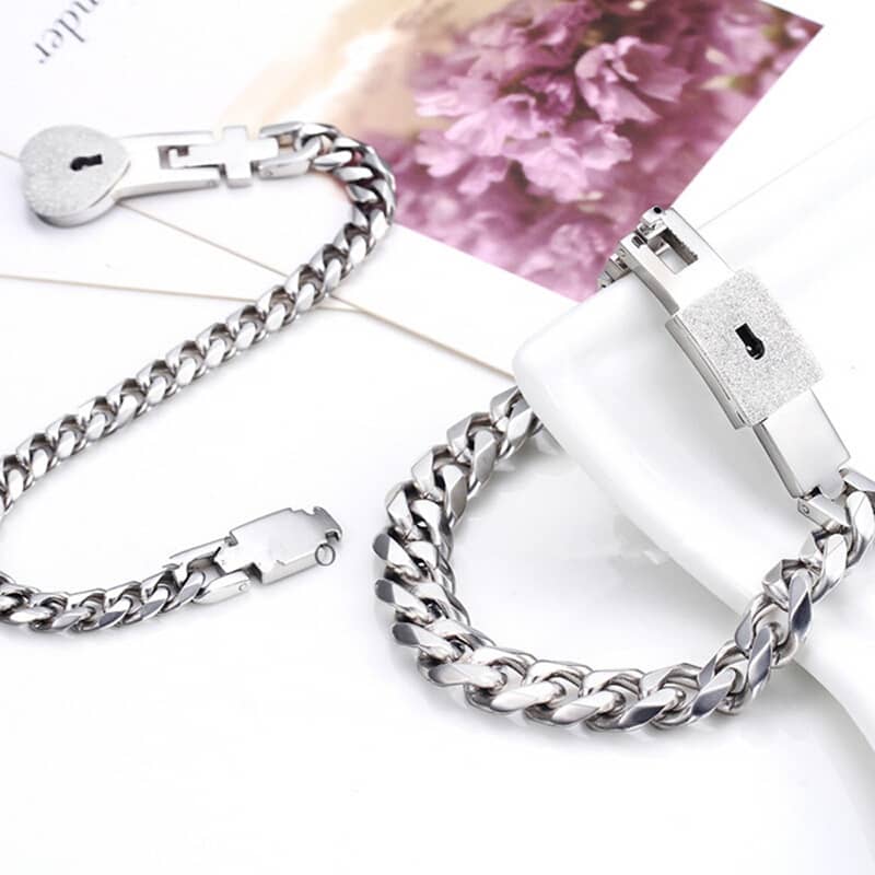 (image for) Key To My Heart Matching Lock And Key Bracelets Set in Titanium Steel