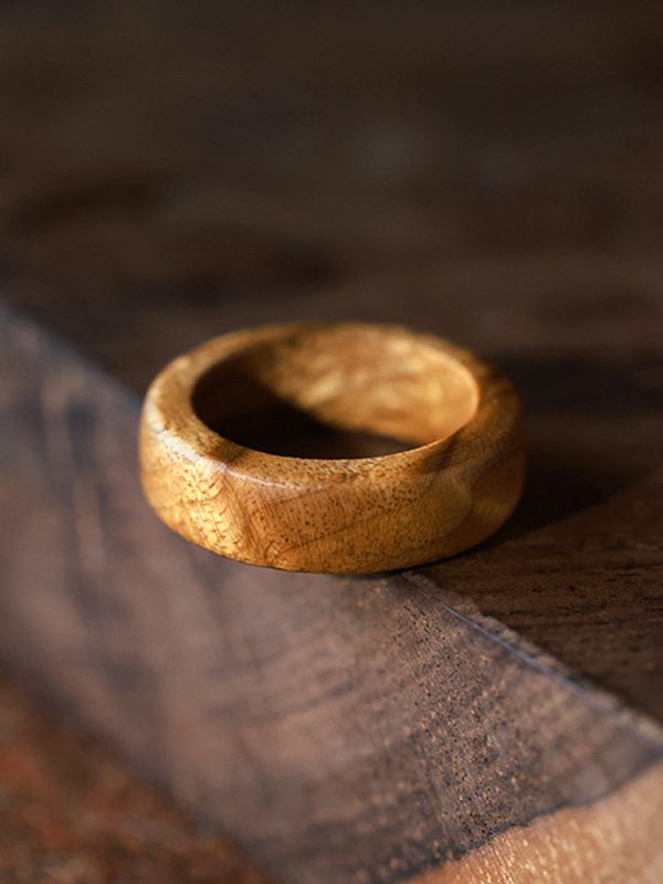 (image for) Phoebe Zhennan Golden Silk Nanmu Wood 7mm Mens Wedding Band
