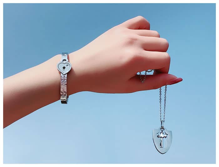 Matching Couple Key Necklace and Heart Lock Bracelet Set