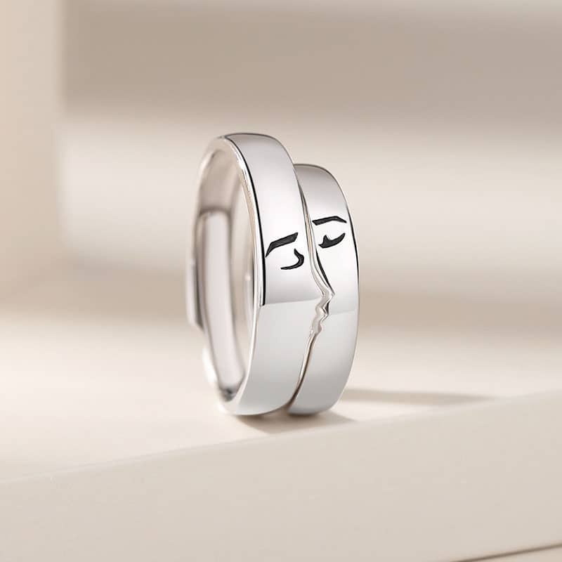 (image for) My Love Engraved Matching Couple Kiss Bracelets In 925 Sterling Silver