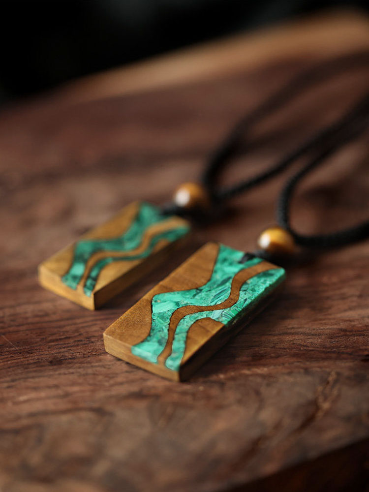 (image for) Phoebe Zhennan Wood Malachite River Vertical Bar Necklace