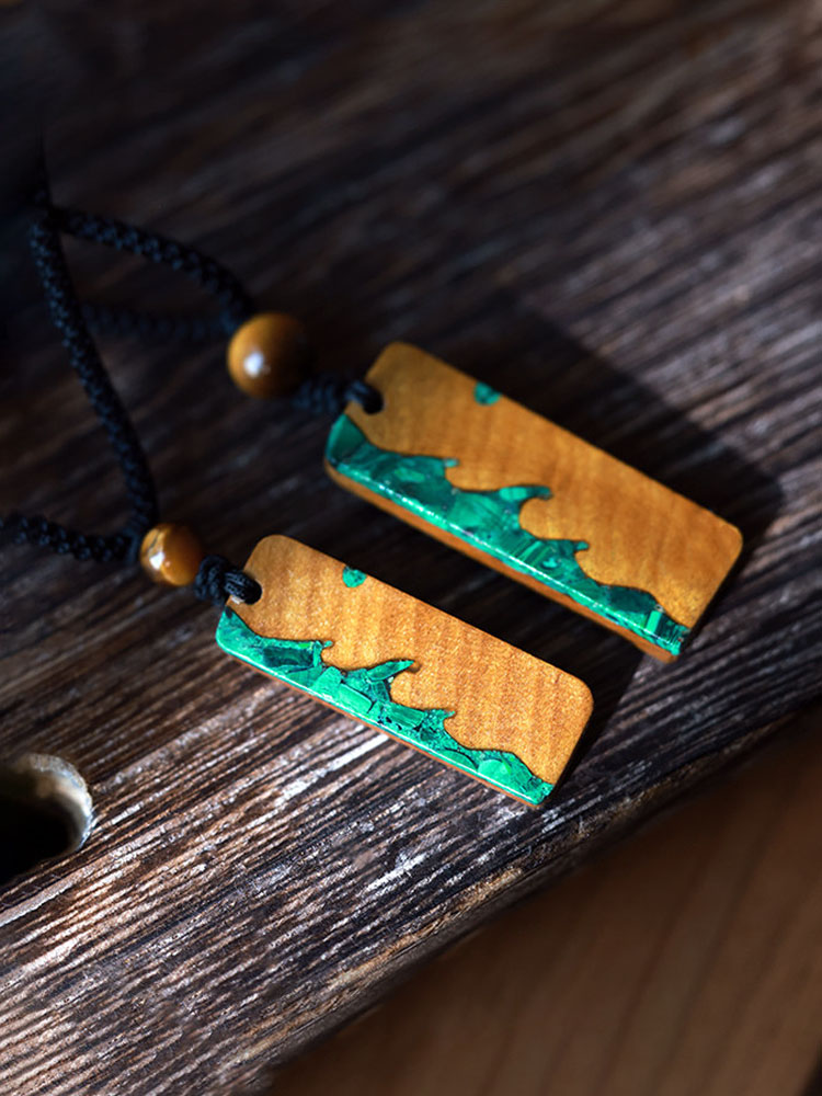 (image for) Phoebe Zhennan Wood Malachite Wave Vertical Bar Necklace
