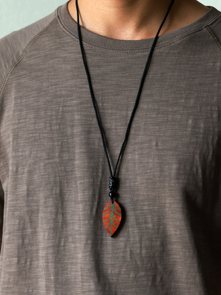 (image for) Rosewood Red Sandalwood Malachite Leaf Pendant Necklace
