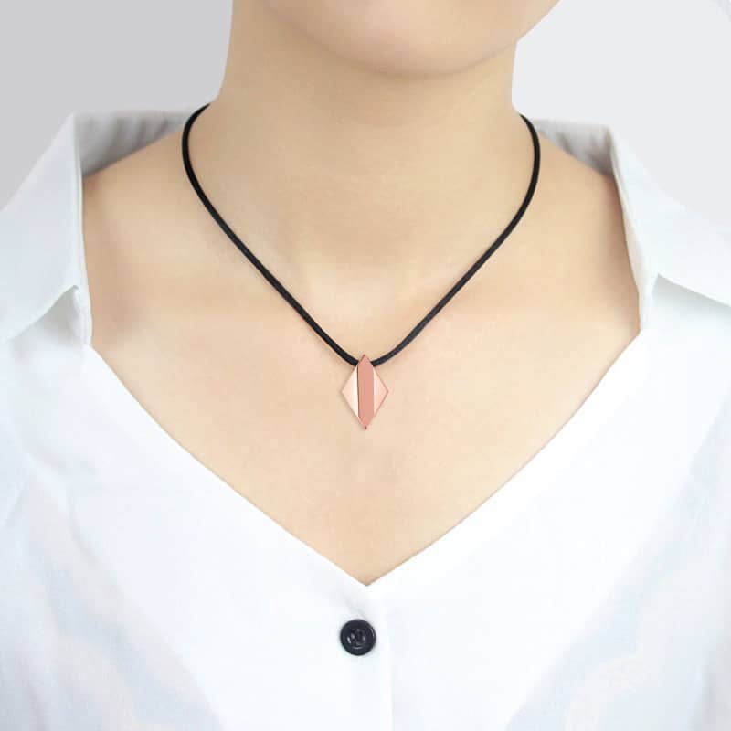 (image for) Rose Gold Tungsten Rhombus Pendant, Tungsten Carbide Rhombus Shaped Necklace With Faceted Finish, Tungsten Jewelry Gift For Women And Men - Black / Silver / Blue / Gold