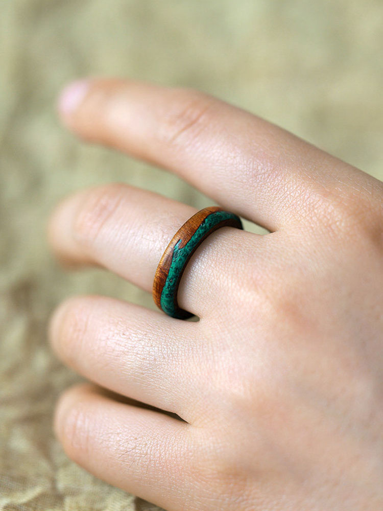 (image for) Golden Silk Nanmu Malachite Wave Ring for Women - 5mm