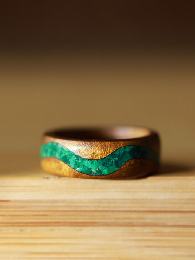 (image for) Phoebe Zhennan Wood Malachite River Ring For Men - 7mm