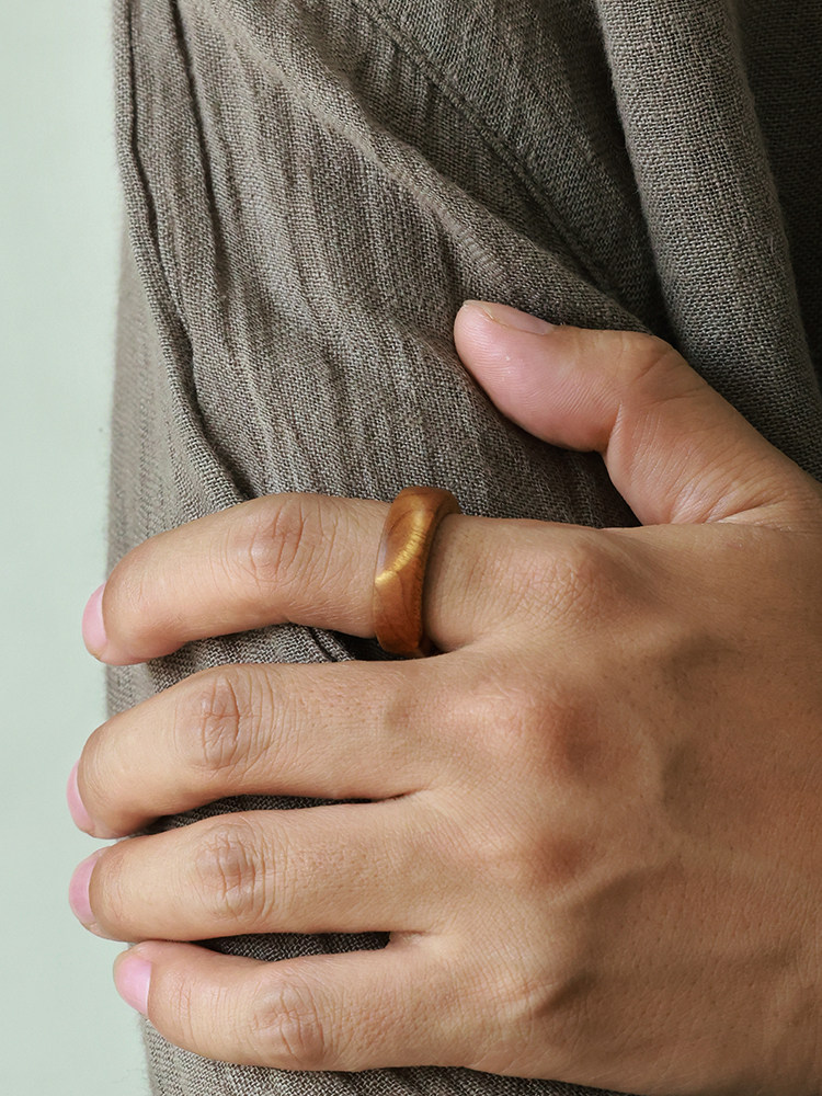 (image for) Phoebe Zhennan Golden Silk Nanmu Wood 7mm Mens Wedding Band