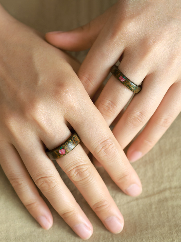 (image for) Green Sandalwood Malachite Shell Apple Rings For Couples