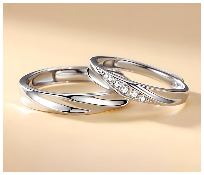 simple silver promise ring