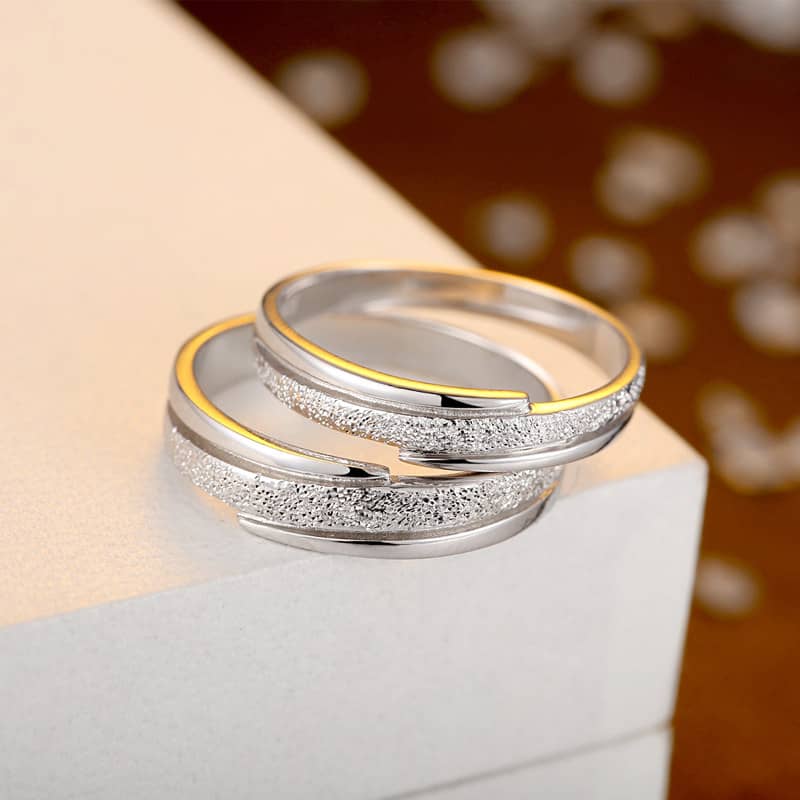 (image for) Hammered Center + Polished Edges Couple Promise Rings Set, 925 Sterling Silver Wedding Ring Band with Grooves, Matching His and Hers Jewelry for Couples