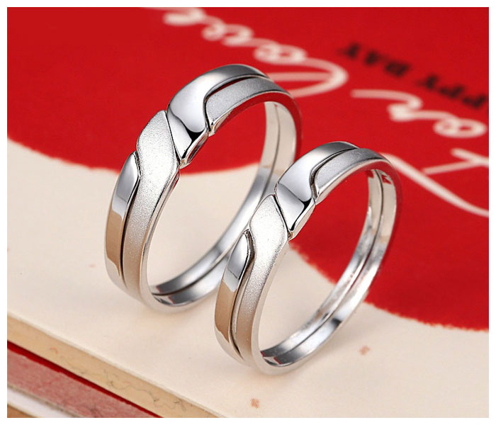 interlocking promise rings