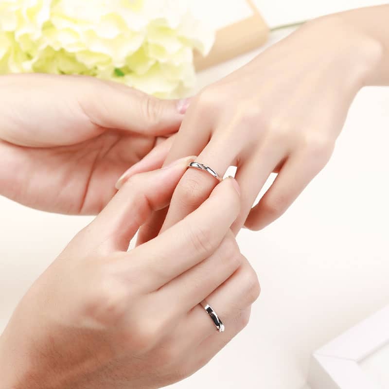 Simple Wave Promise Rings for Couples, Personalized Polished Wedding Ring Band in 925 Sterling Silver, Matching Couple Jewelry Set for Him and Her (image for) Simple Wave Promise Rings for Couples, Personalized Polished Wedding Ring Band in 925 Sterling Silver, Matching Couple Jewelry Set for Him and Her